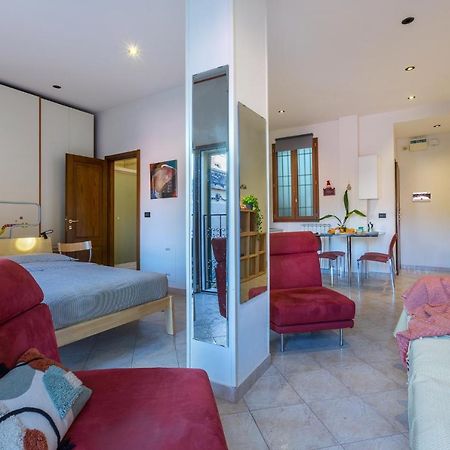 Bologna Santa Maria Dei Servi Apartment X3 Luaran gambar