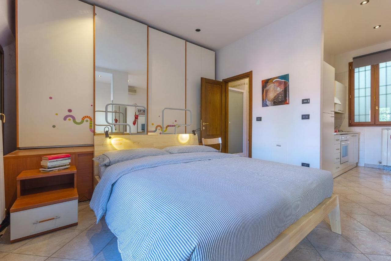 Bologna Santa Maria Dei Servi Apartment X3 Luaran gambar